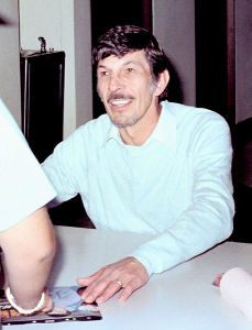 459px-Leonard_nimoy_1980